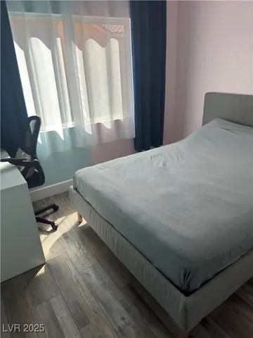$2,350 | 6809 Treble Clef Avenue, Las Vegas, NV 89139