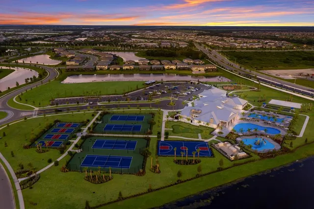 $819,950 | 16333 Tradewind Terrace, Bradenton, FL 34211