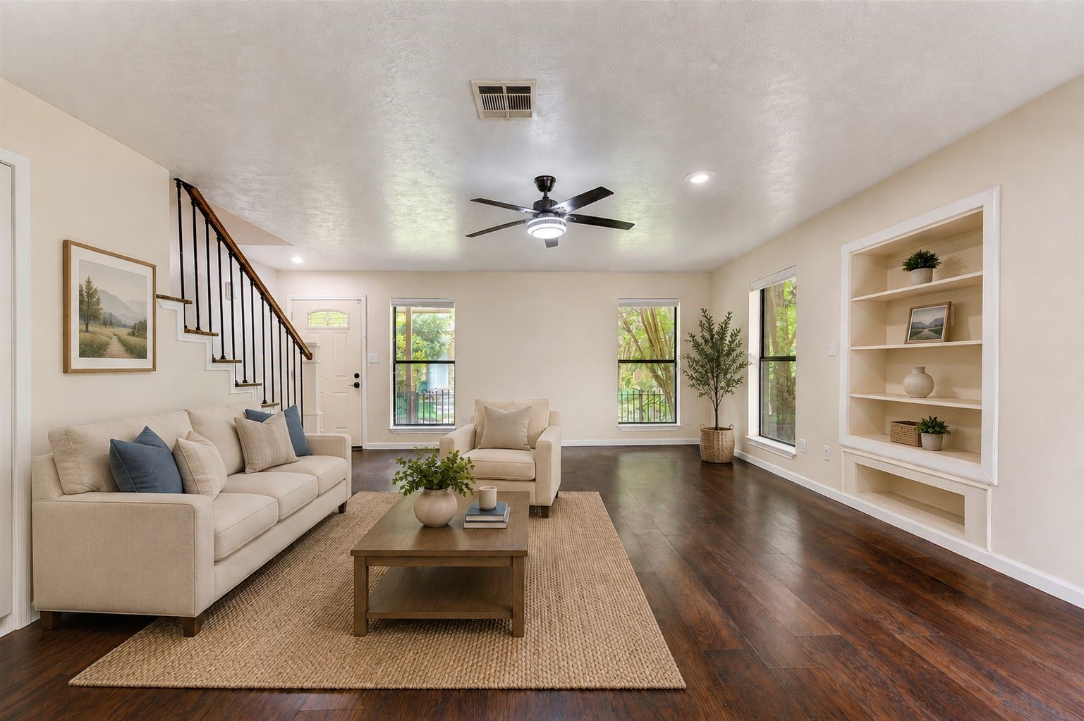 1011 Hamblen Road, Unit 307 Houston, TX 77339 - Photo 8 of 50 VITUALLY STAGED