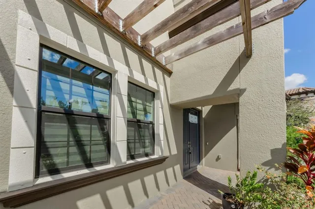 $895,000 | 291 Mossy River Court, Brandon, FL 33511