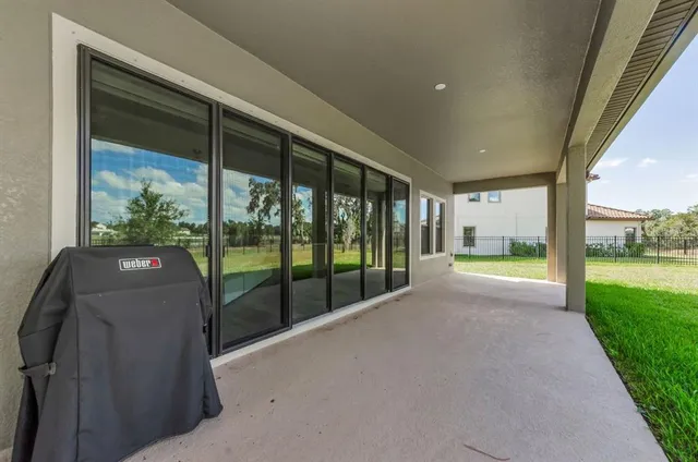 $895,000 | 291 Mossy River Court, Brandon, FL 33511