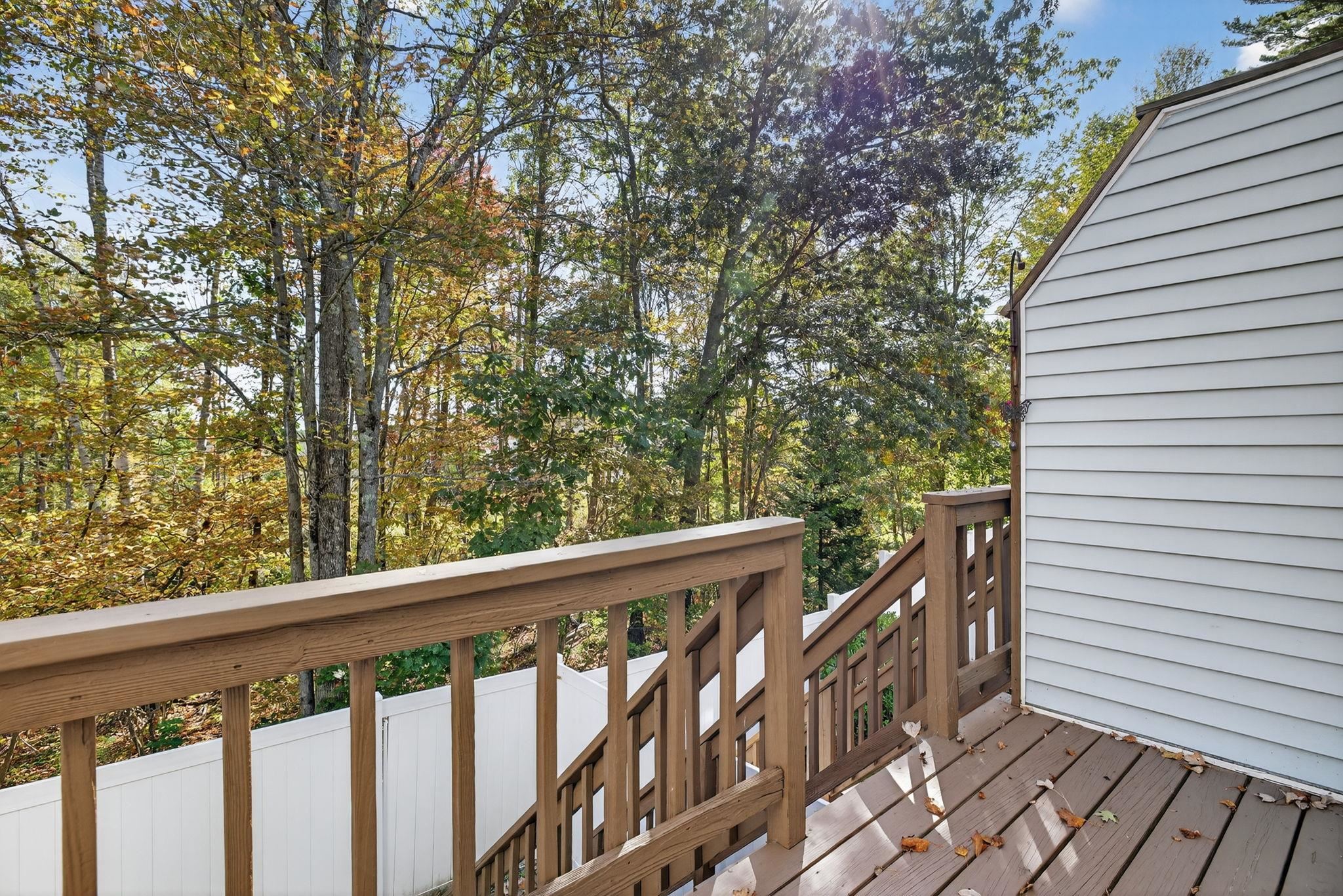 620 Hackett Hill Road Manchester, NH 03102 - Photo 32 of 35