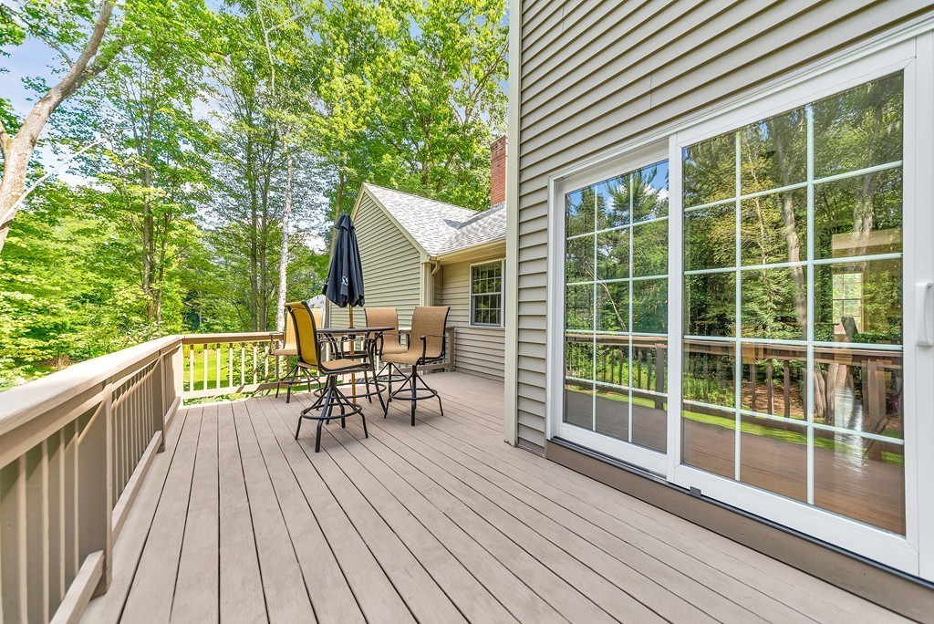 16 Lee Road Deerfield, MA 01373 - Photo 4 of 29 Gallery Image 4