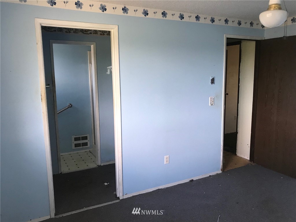 31 Heuhslein Road Port Angeles, WA 98362 - Photo 10 of 18 Gallery Image 10