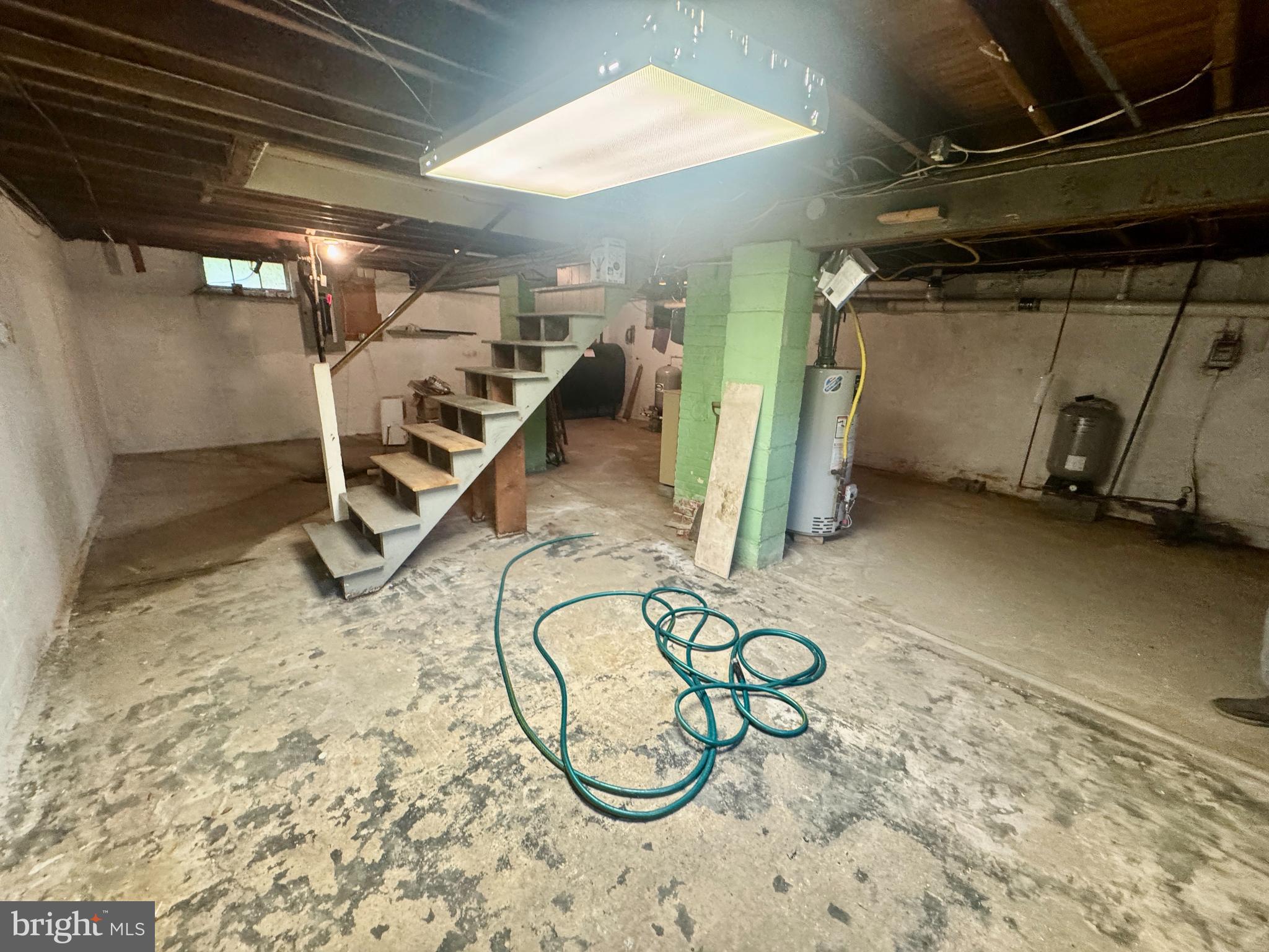 18 Benedict Road Lancaster, PA 17603 - Photo 32 of 37 full basement