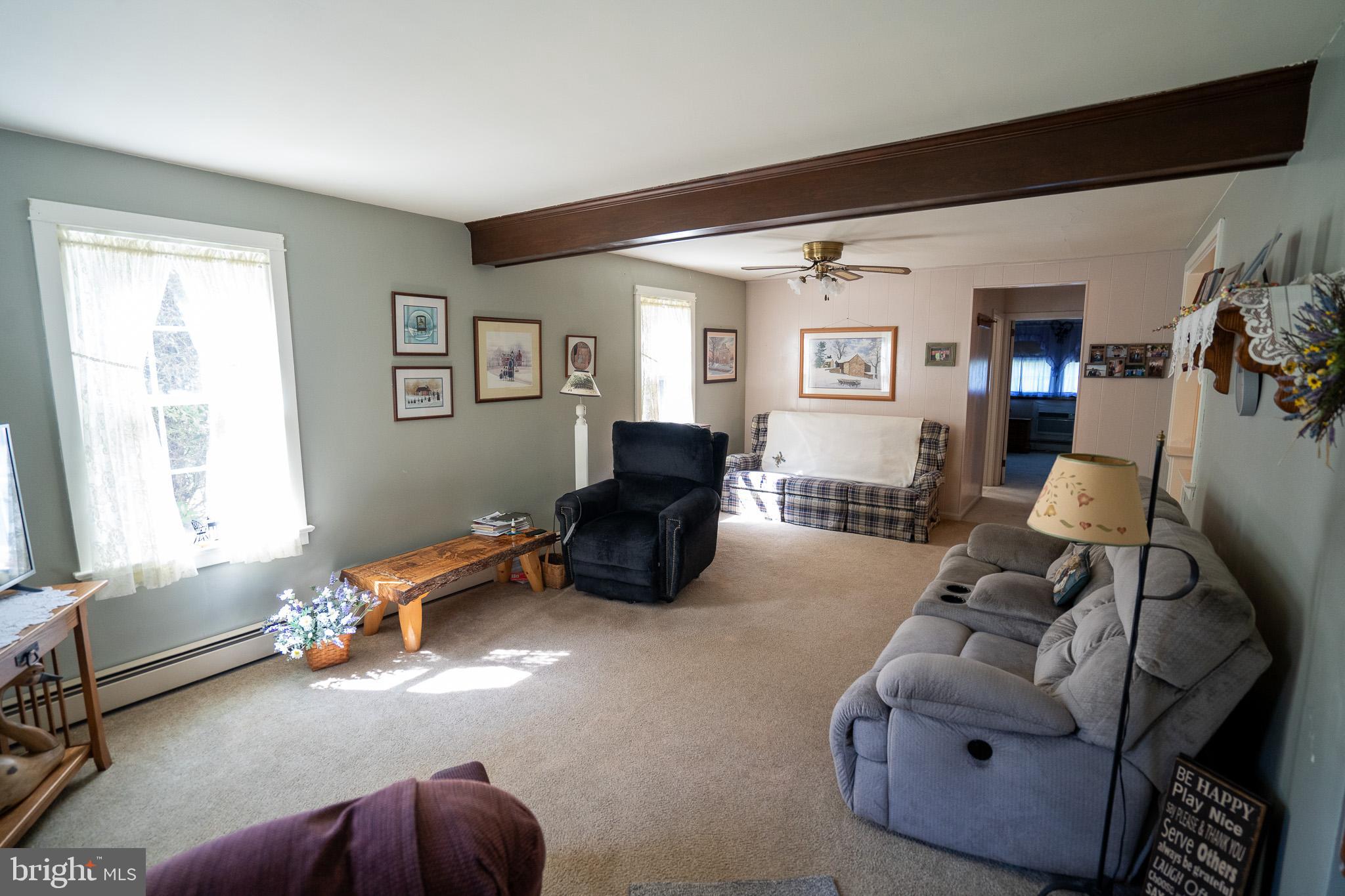 18 Benedict Road Lancaster, PA 17603 - Photo 9 of 37 Living room from front door