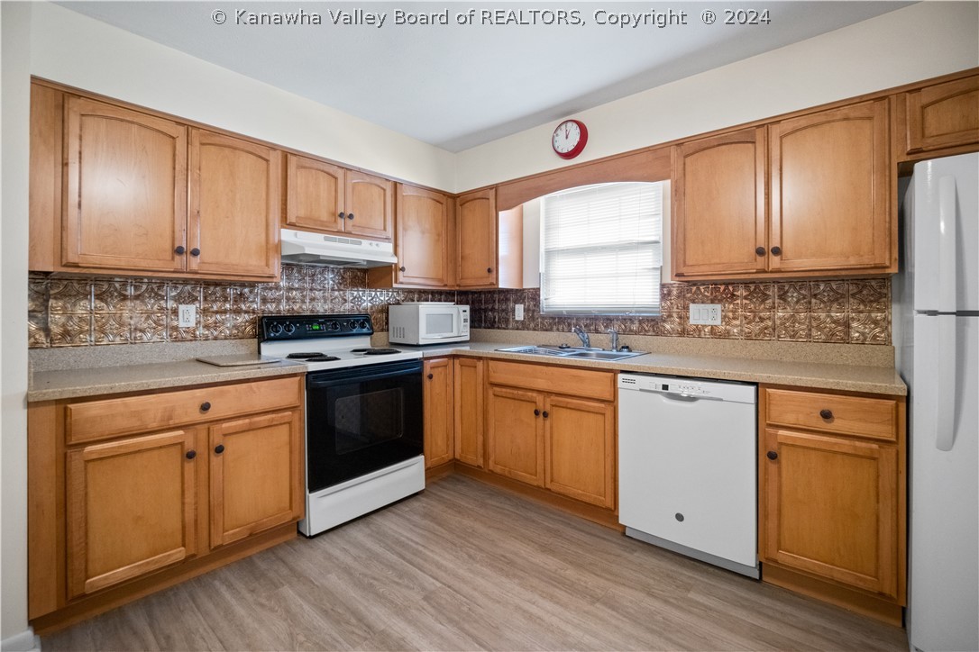 857 Lower Chester Road Charleston, WV 25302 - Photo 10 of 40 Gallery Image 10