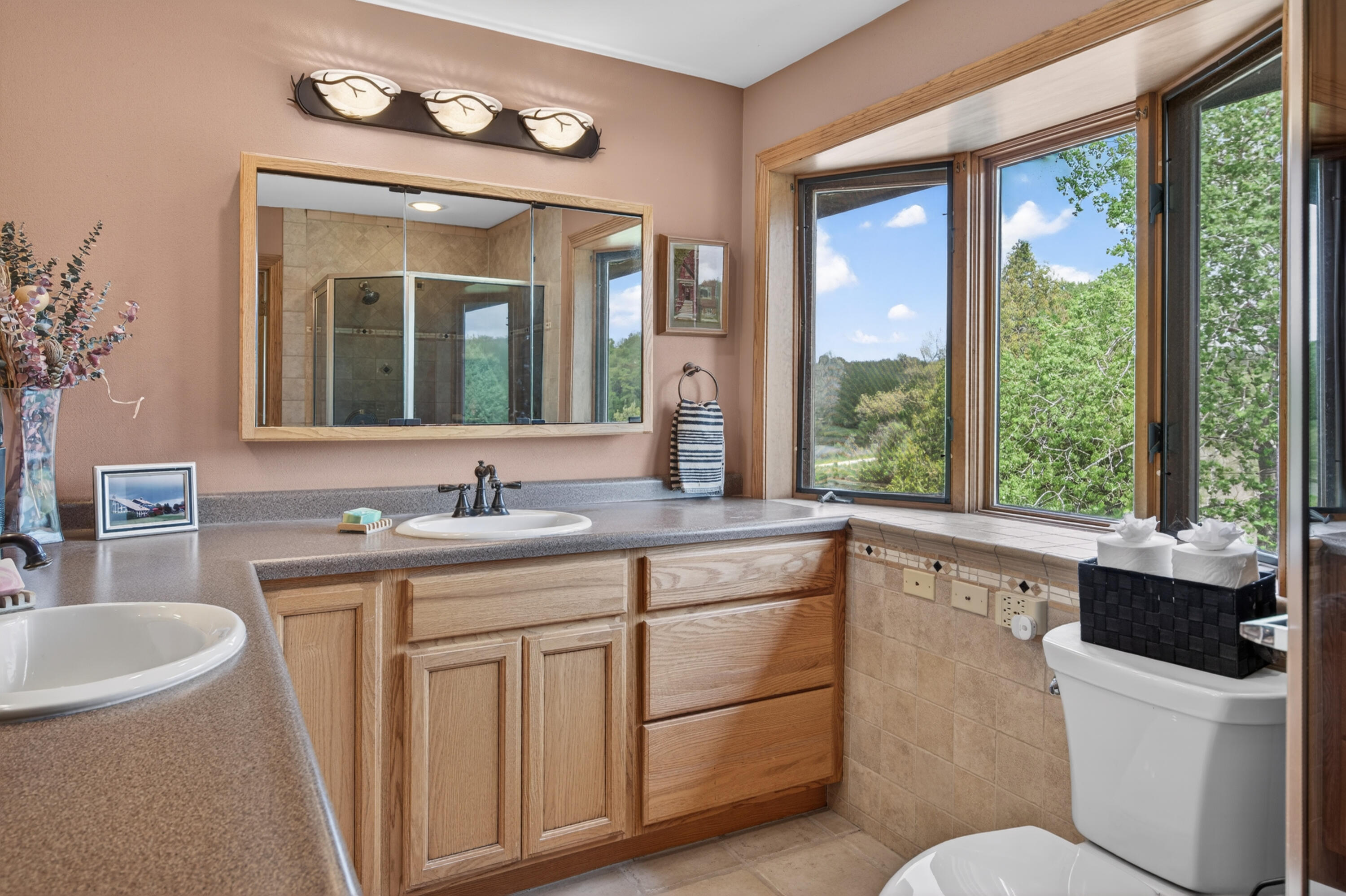6215 Riesch Road West Bend, WI 53095 - Photo 33 of 66 DSC03318