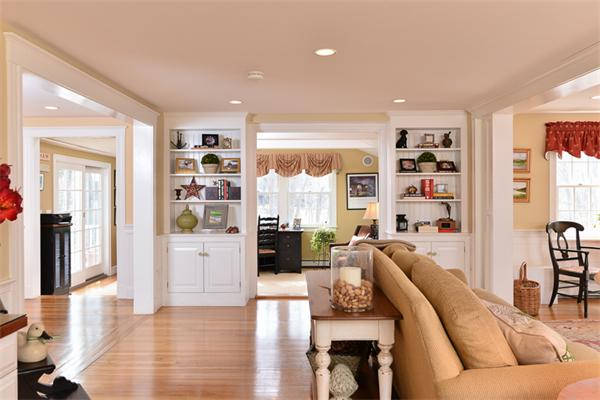 6 Minuteman Road Hingham, MA 02043 - Photo 12 of 22 Gallery Image 12