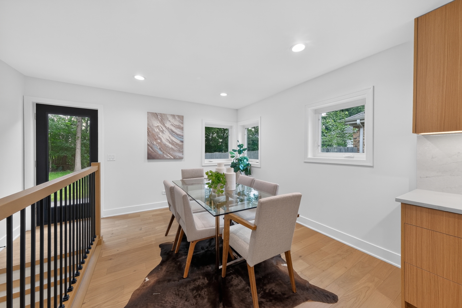 263 Barberry Road Highland Park, IL 60035 - Photo 9 of 28 Gallery Image 9
