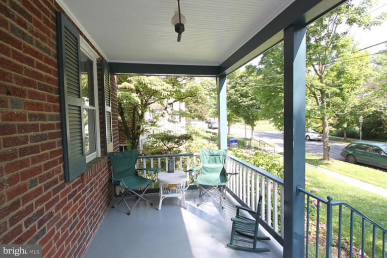 810 Violet Place Silver Spring, MD 20910 - Photo 14 of 22 Porch