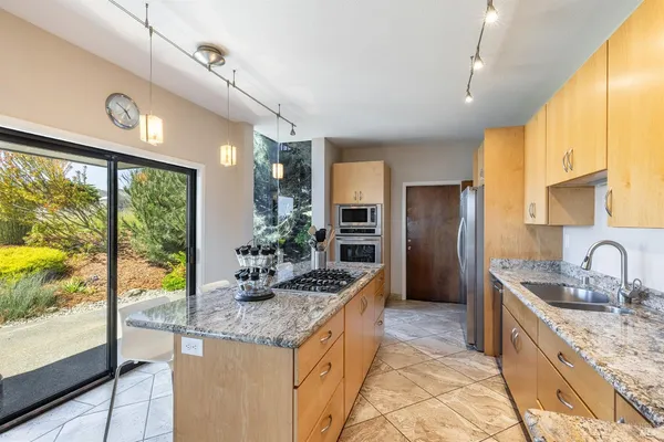 $2,195,000 | 315 Mainsail Drive, Bodega Bay, CA 94923