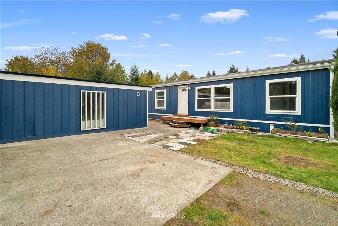9900 Mullen Road Southeast, Unit D Olympia, WA 98513 - Photo 3 of 28 Gallery Image 3