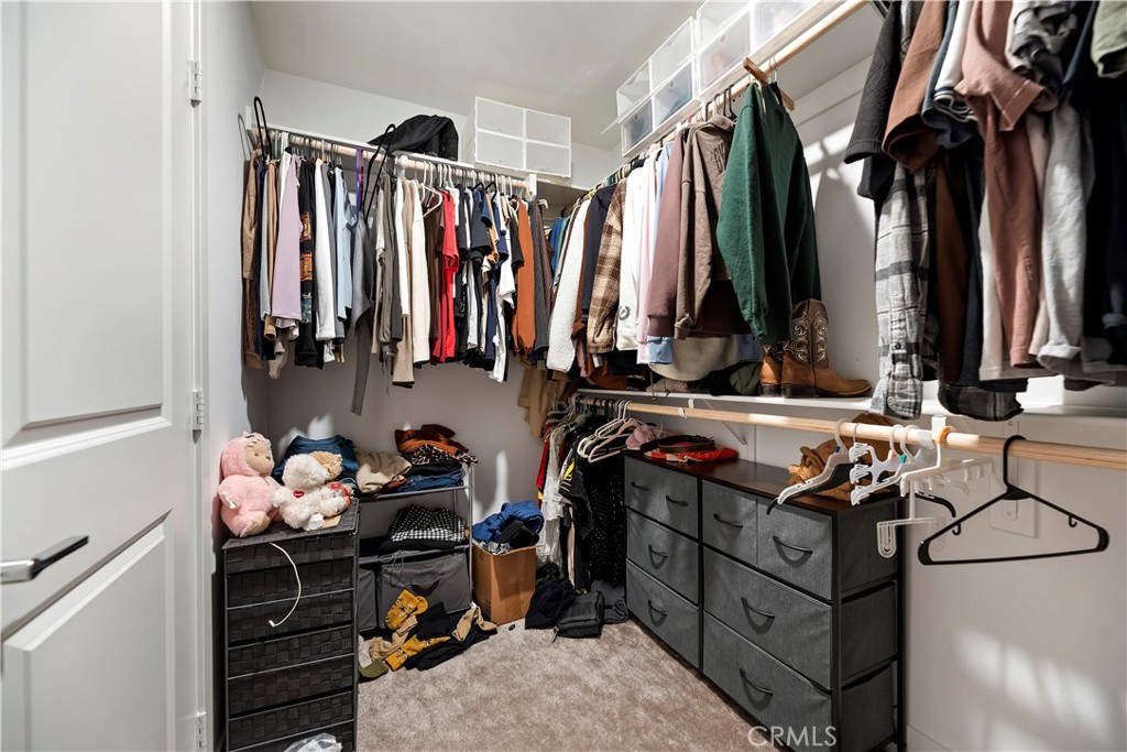 364 Castaic Way Rialto, CA 92377 - Photo 26 of 63