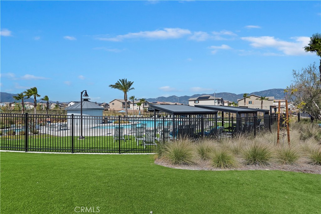 364 Castaic Way Rialto, CA 92377 - Photo 52 of 63