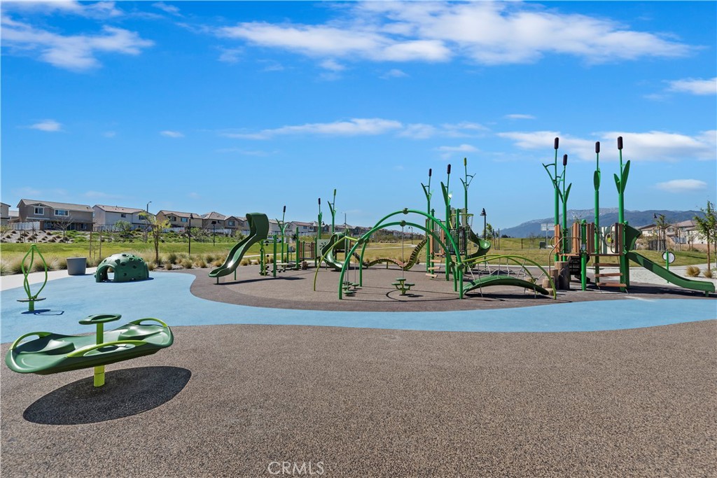 364 Castaic Way Rialto, CA 92377 - Photo 63 of 63