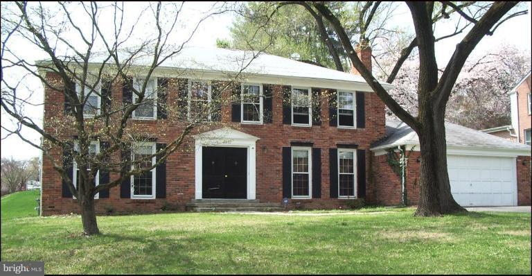 8802 Bells Mill Road Potomac, MD 20854 - Photo 1 of 17 Exterior (Main)