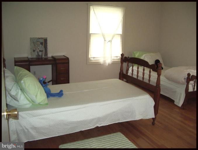 8802 Bells Mill Road Potomac, MD 20854 - Photo 12 of 17 Bedroom #2