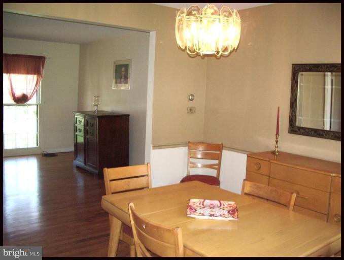 8802 Bells Mill Road Potomac, MD 20854 - Photo 5 of 17 Dining Room #2