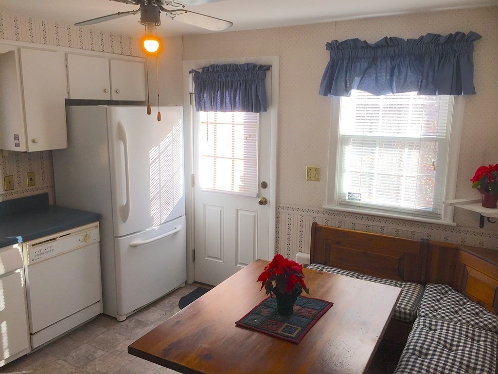 62 Beaverbrook Road Burlington, MA 01803 - Photo 3 of 11 Gallery Image 3