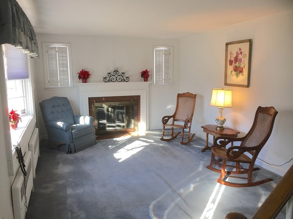 62 Beaverbrook Road Burlington, MA 01803 - Photo 5 of 11 Gallery Image 5