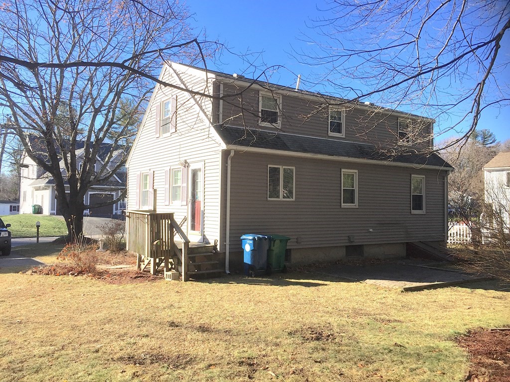 62 Beaverbrook Road Burlington, MA 01803 - Photo 10 of 11 Gallery Image 10