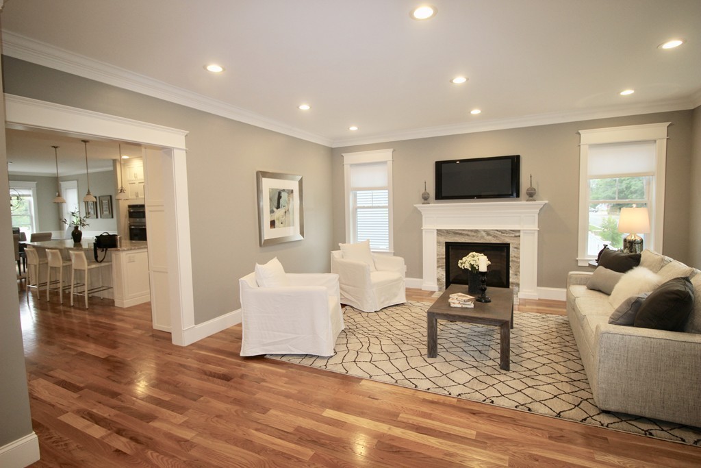 8 Grove Street, Unit 2 Waltham, MA 02453 - Photo 9 of 30