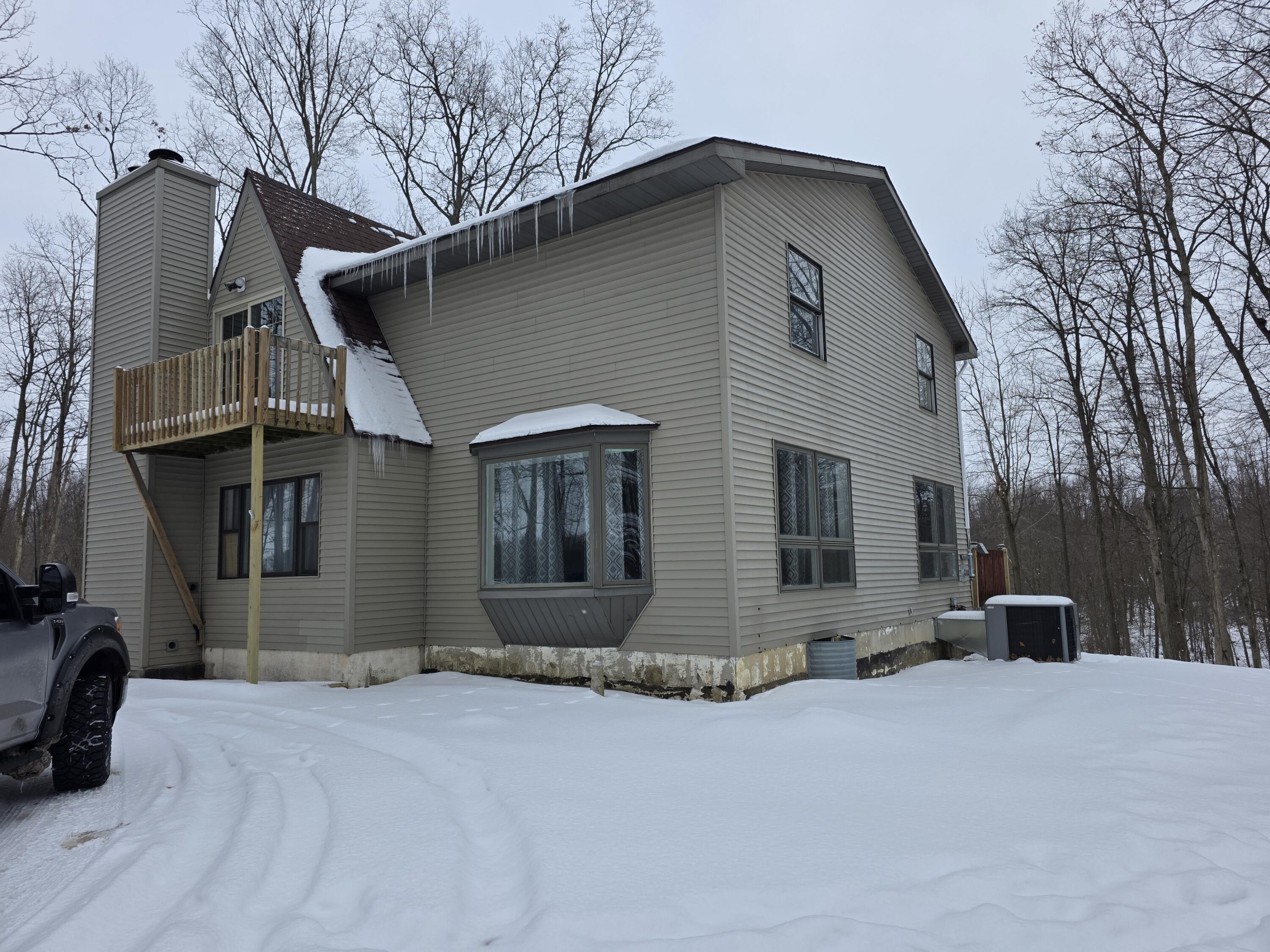 28660 East Baseline Highway Springport, MI 49284 - Photo 3 of 32 20260203_164542