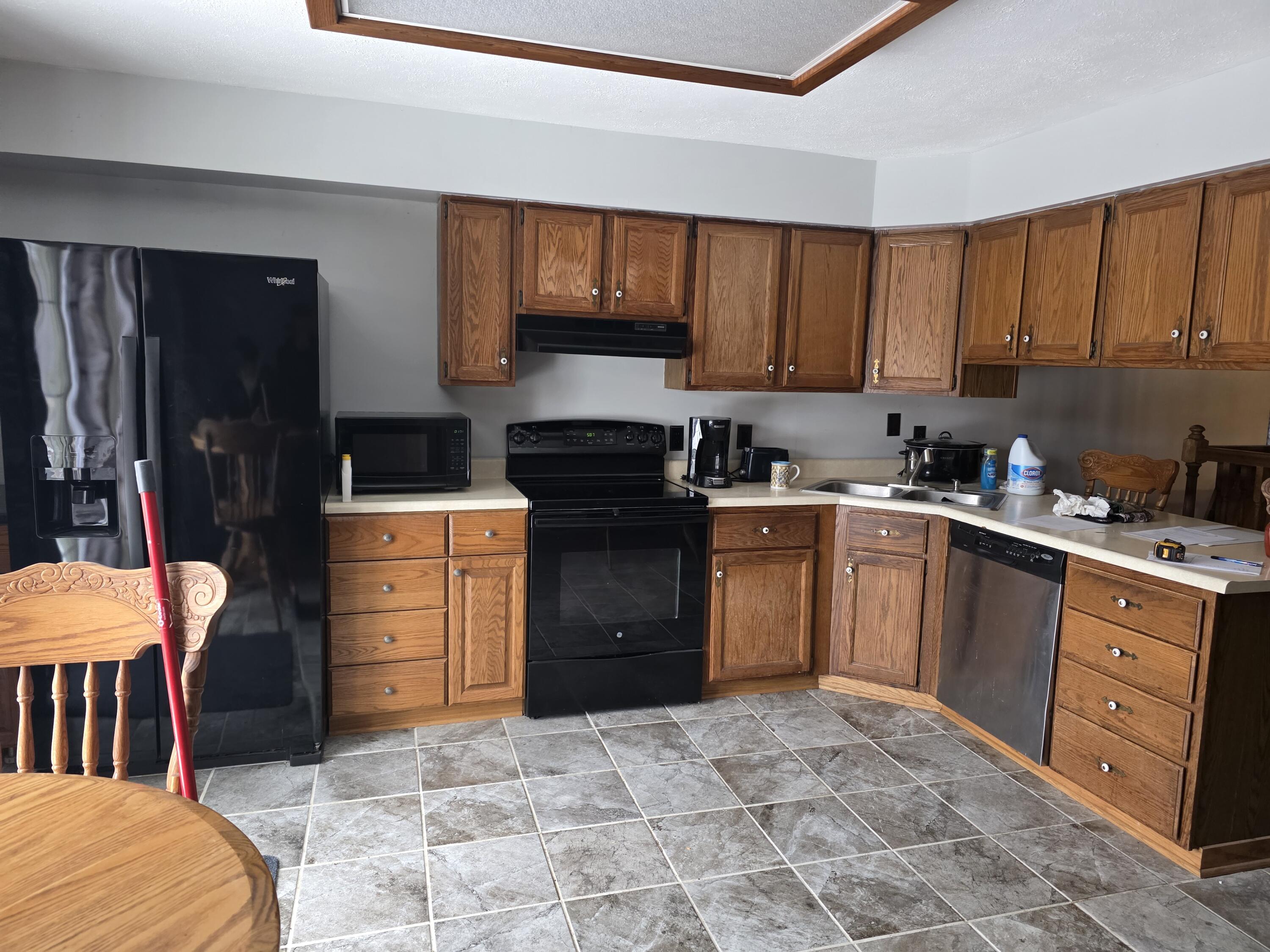 28660 East Baseline Highway Springport, MI 49284 - Photo 9 of 32 20260203_160123