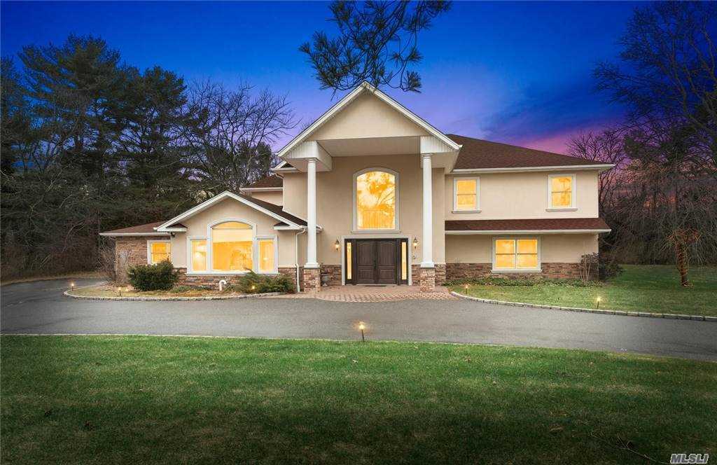 195 Cold Spring Road Syosset, NY 11791 - Photo 1 of 1