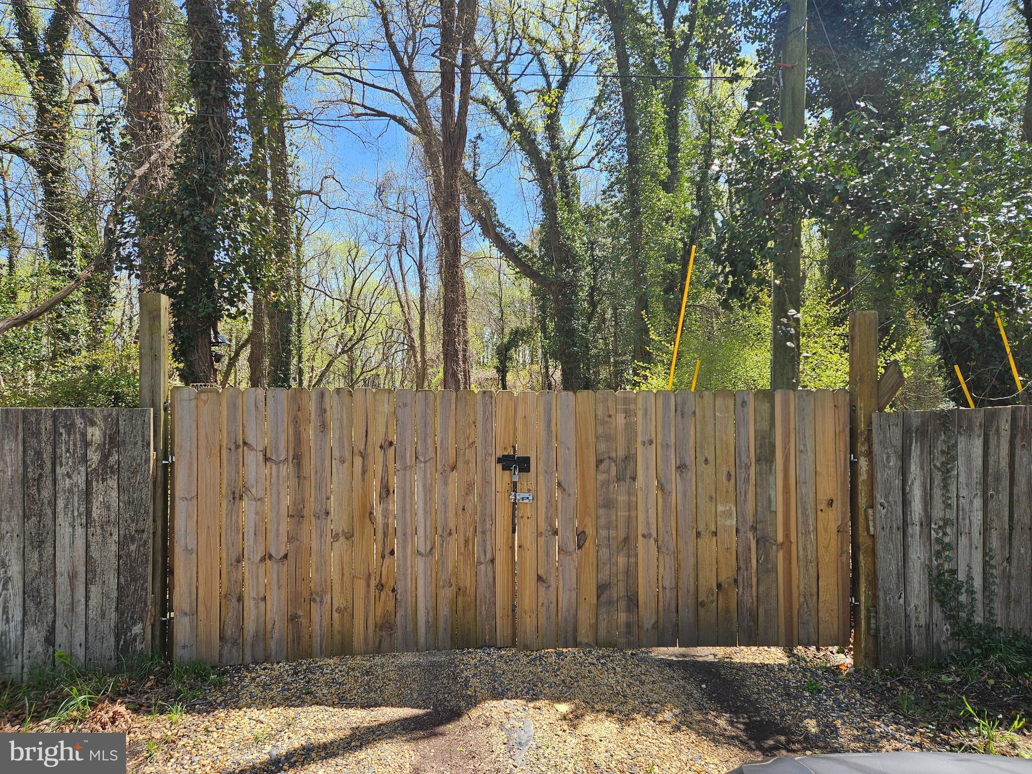 1639 Colbert Road Annapolis, MD 21409 - Photo 2 of 3 a view of a barn with a wooden fence