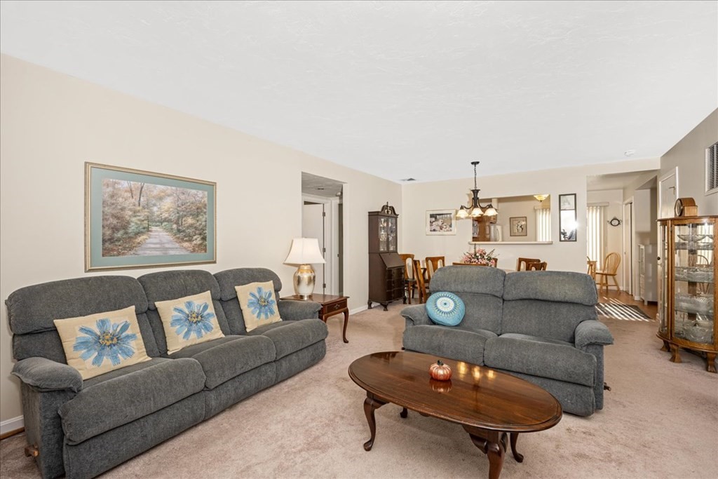 330 Sunderland Road, Unit 28 Worcester, MA 01604 - Photo 16 of 42 Gallery Image 16