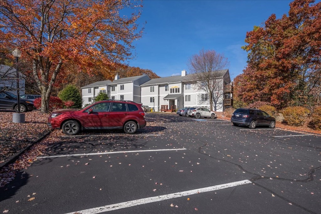 330 Sunderland Road, Unit 28 Worcester, MA 01604 - Photo 35 of 42 Gallery Image 35