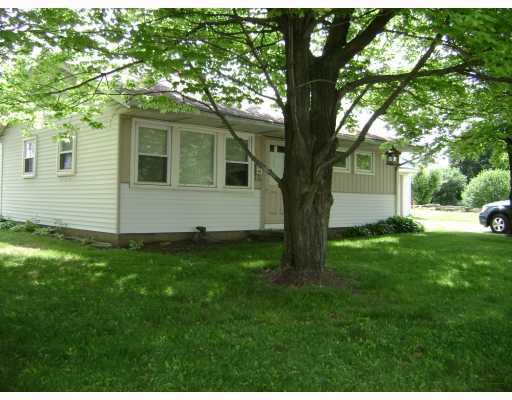 1910 Maratta Road Aliquippa, PA 15001 - Photo 1 of 1 Exterior Front.