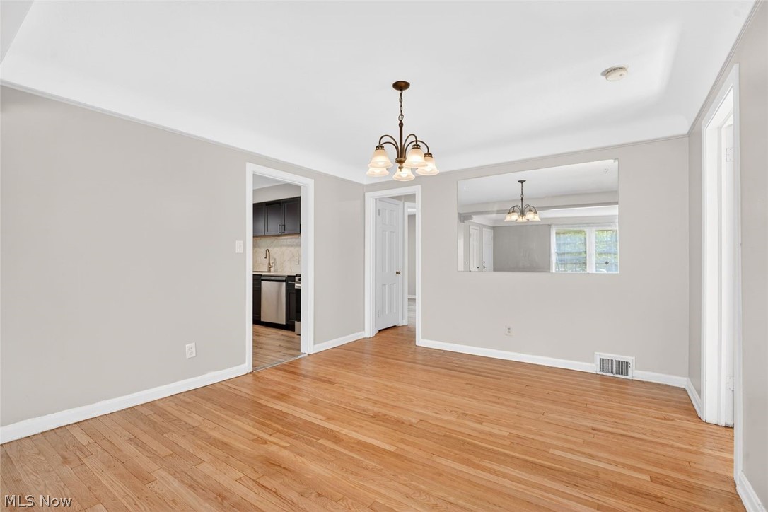 19239 Winslow Road, Unit LOWR Shaker Heights, OH 44122 - Photo 6 of 17