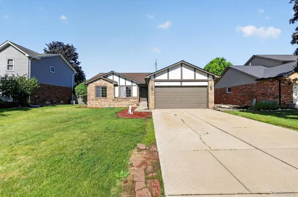 $379,999 | 43325 Nebel Trail, Clinton Township, MI 48038