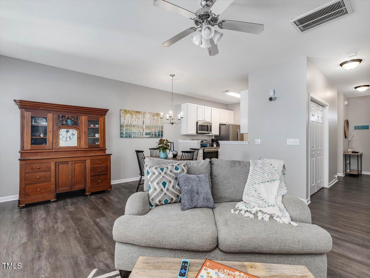 8329 Martello Lane Raleigh, NC 27613 - Photo 13 of 54 13-Living Room