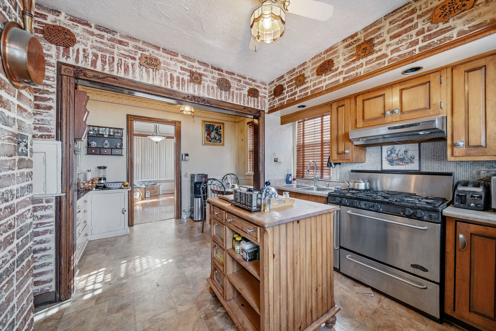 15 East 155th Street Harvey, IL 60426 - Photo 8 of 43