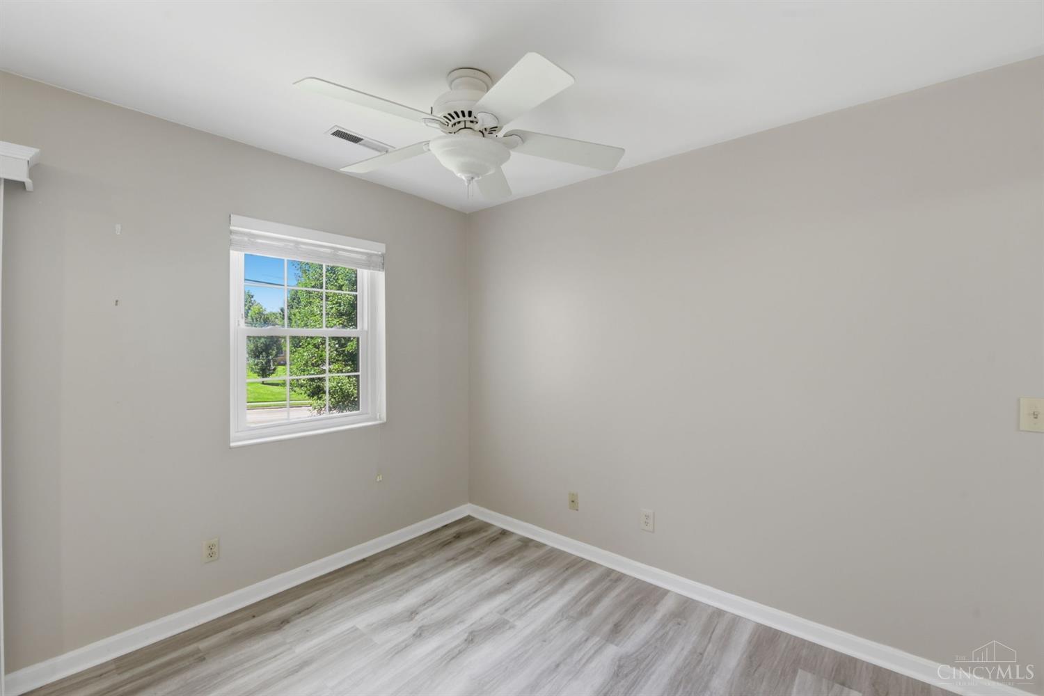 5346 Werk Road, Unit D1 Cincinnati, OH 45248 - Photo 35 of 49