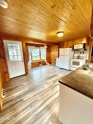 $280,000 | 22 Crailo Lane, Schodack, NY 12123