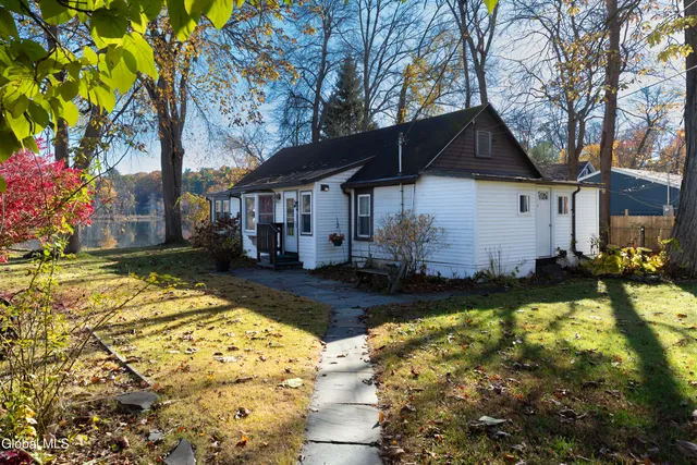 $280,000 | 22 Crailo Lane, Schodack, NY 12123