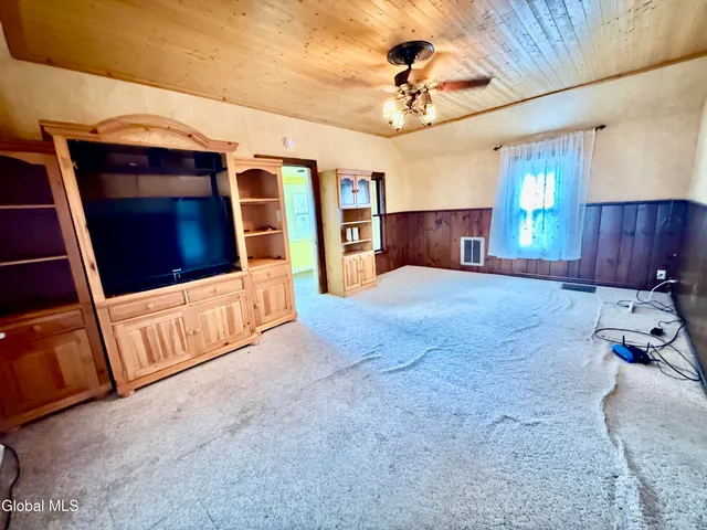 $280,000 | 22 Crailo Lane, Schodack, NY 12123