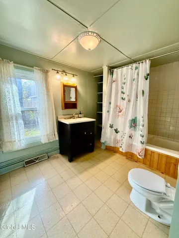 $280,000 | 22 Crailo Lane, Schodack, NY 12123