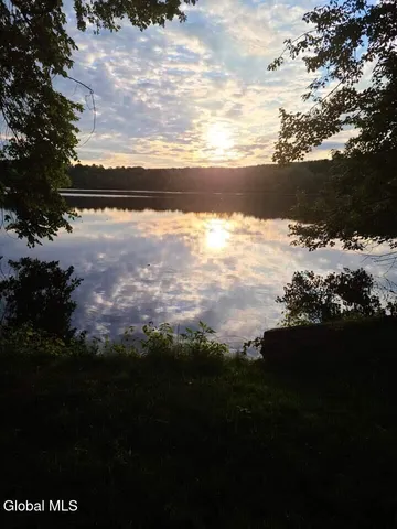 $280,000 | 22 Crailo Lane, Schodack, NY 12123