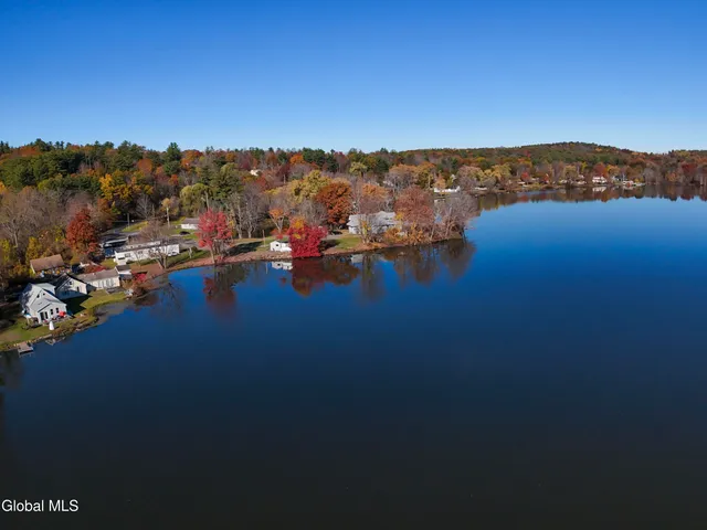 $280,000 | 22 Crailo Lane, Schodack, NY 12123