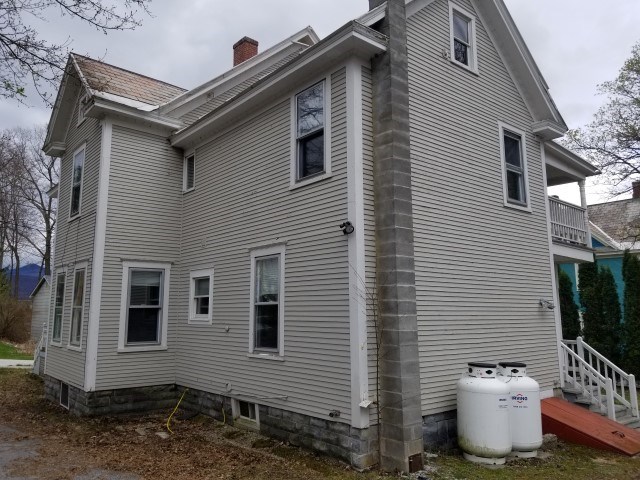 45 Evergreen Avenue Rutland, VT 05701 - Photo 3 of 16