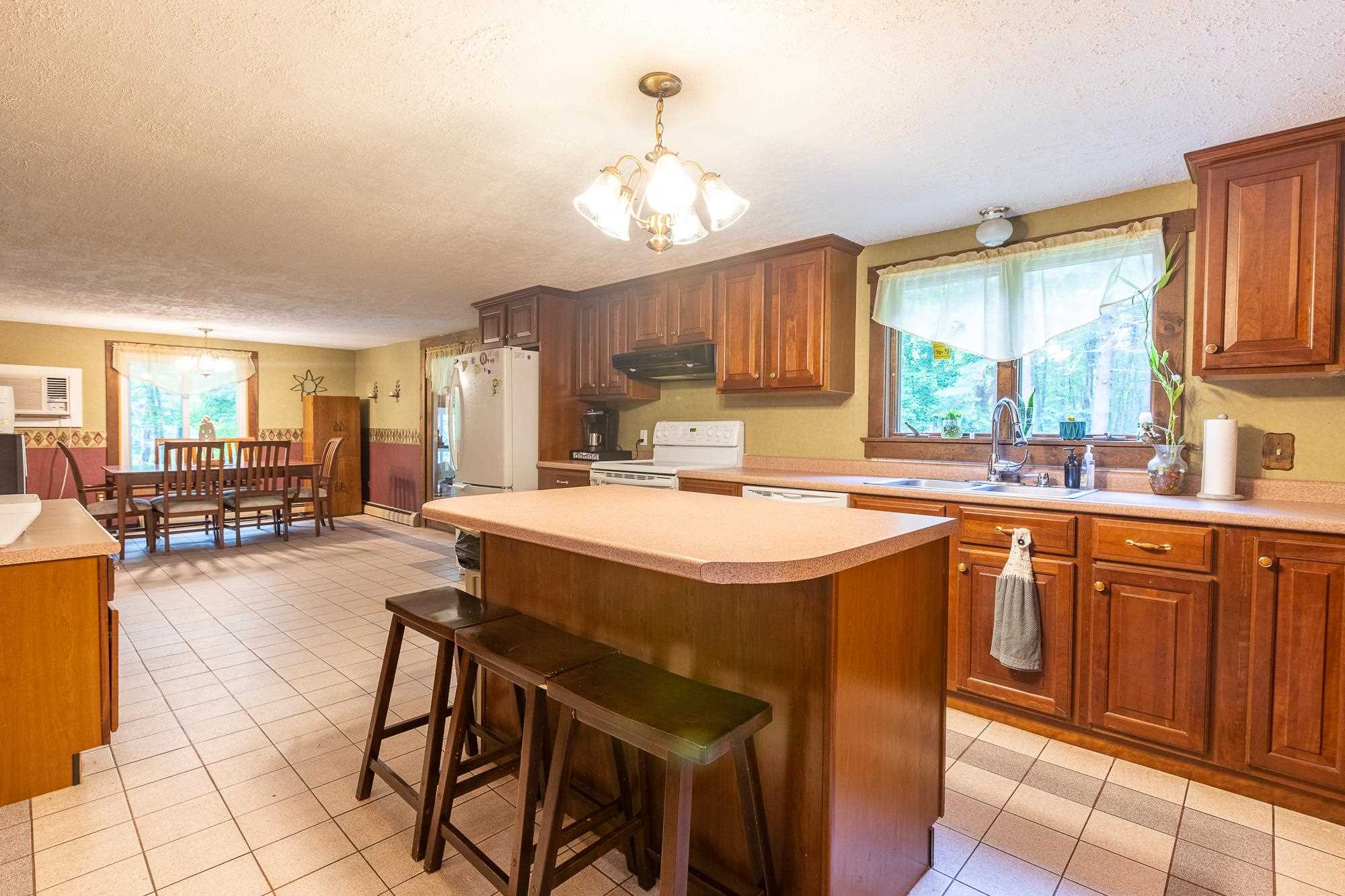 53 Oldfields Road South Berwick, ME 03908 - Photo 8 of 36
