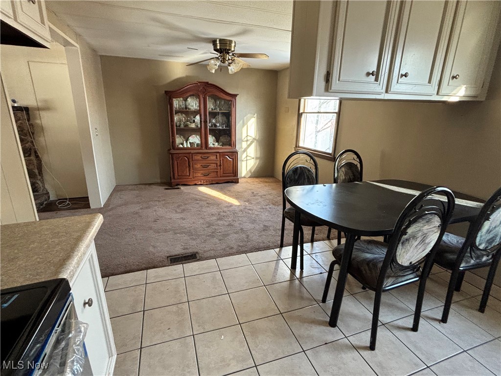 13885 Beard Road New Springfield, OH 44443 - Photo 10 of 27 Kitchen and Dining Room in the main house.