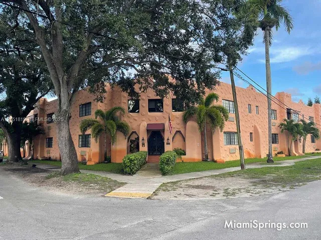 $8,150,000 | 200 Azure Way, Miami Springs, FL 33166