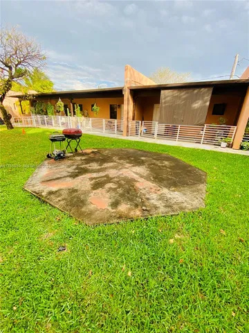 $8,150,000 | 200 Azure Way, Miami Springs, FL 33166